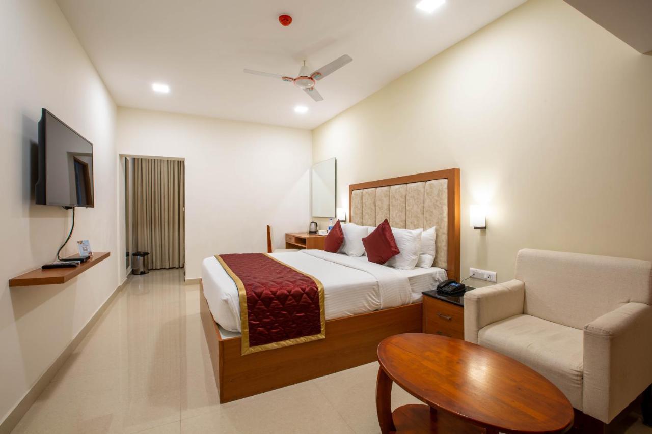 Hotel Bluemoon Tirunelveli Ngoại thất bức ảnh